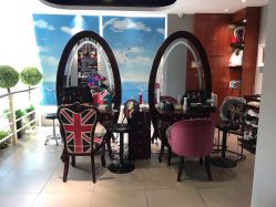 -韩慕婚纱摄影(九亭店)