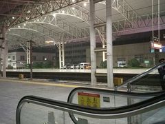 站台-合肥火车站(地铁站)