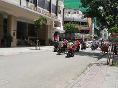 -胡志明新山一国际机场