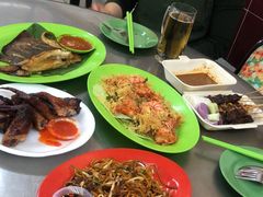 -明记烧鱼美味店