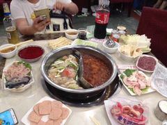 -朱氏胖子烂火锅(洪崖洞店)