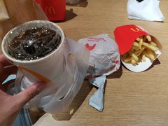 -麦当劳(中山公园龙之梦店)