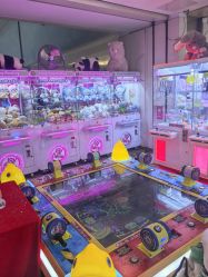 -Fang Fang Monkey·方方猴(国瑞购物中心店)