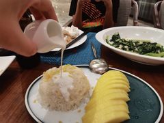 芒果糯米饭-院子君亭亚洲厨房花园餐厅