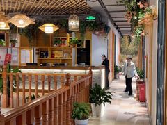 -香山湖家家宴(中山陵店)