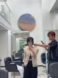 -摩登时代美发沙龙