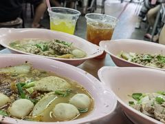 -榮泰米粉湯(Left Shop)