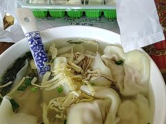 -笑来喜馄饨小笼工坊店(湖滨街店)