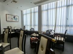 -梅花香里大酒店(郁金香路店)