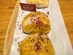 -石榴红了·非遗酥皮烤包子·新疆菜(瑞豪店)