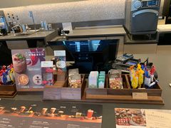 -星巴克臻选(上海合生汇1F店)