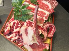 -铭牛烧肉·和牛海鲜自助(高新月牙湖店)