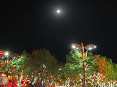 -星巴克(西安曲江银泰店)