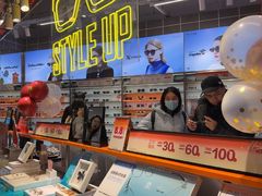 -LOHO眼镜(北京合生汇店)