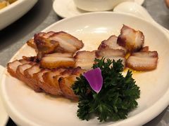 -上海怡沁园度假酒店