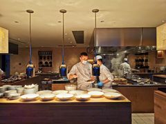 自助取餐区-广州柏悦酒店·悦景轩·粤菜餐厅