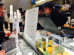 -喜茶(上海打浦桥日月光gelato lab+店)
