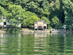 -严子陵钓台(富春江小三峡)