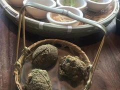 -包整·丝娃娃(一览甲秀楼风景店)