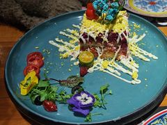 -米德维奇俄式西餐厅(西六道街店)