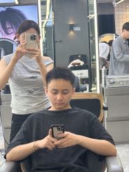 -藤野造型烫发染发