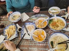 -长人馄饨铺(解放街店)