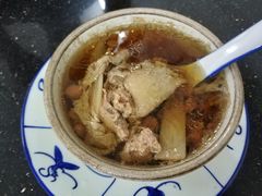 炖走地鸡-達揚原味燉品(文明路店)