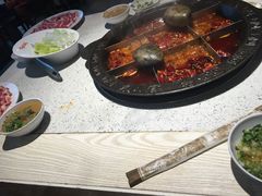 -九宫格重庆火锅(北国商城店)