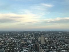 -悉尼塔旋转餐厅