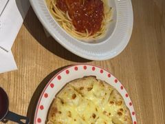 -菲滋意式餐厅(临平万达店)