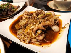 -臻鲜燕海鲜融合餐厅(金陵style店)