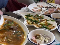 -覃记海鲜美食餐厅