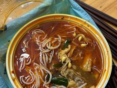 -汤小云火锅米线(钻汇广场店)