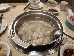 -煲大王猪肚鸡·椰子鸡火锅(红谷滩万达店)