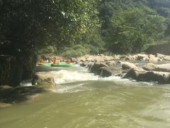 -雅鲁激流探险漂流