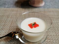 老北京酸奶配玫瑰鱼子-鱼桥巷·美学川菜