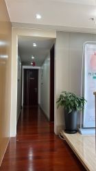 -Mamom club 慢会所(爱丁堡店)