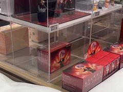-泡泡玛特POPMART(国金街店)