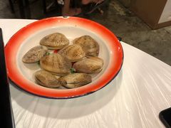 -鲜入围煮花胶鸡海鲜火锅