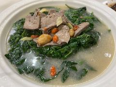 -品香菜馆(旗峰路中侨大厦店)