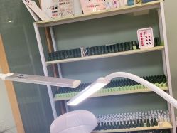 -孔雀手美甲美睫护理