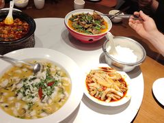 -万重锦·人文川菜馆(骡马市店)