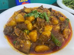 土豆烧牛腩-勇猛子川菜馆(新军路店)