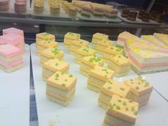 水果蛋糕-好伦哥比萨烤肉自助(八里桥店)