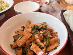 -鸽舞笙平金牌烧鸽子·融合菜(鲁谷店)