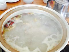 -16年老字号鑫鑫猪肚鸡·椰子鸡海南火锅(兴隆华侨农场店)