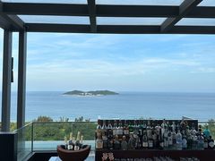 -瑰丽酒店·海吧·天际下午茶·现场DJ·天台酒吧