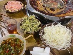 -正南齊北重庆老火锅(光华村直营店)
