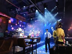 -喜鹊音乐酒馆(西街店)