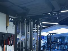 -超鹿运动(达信大厦店)